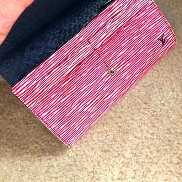 🎄RARE Color ,Temporary Sale Price 🎄 ♥️Authentic Louis Vuitton Wallet. - Picture 3 of 14